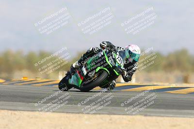 media/Oct-20-2024-CVMA (Sun) [[d4a3dff211]]/Race 9-Formulw LW Twins SHOOTOUT/